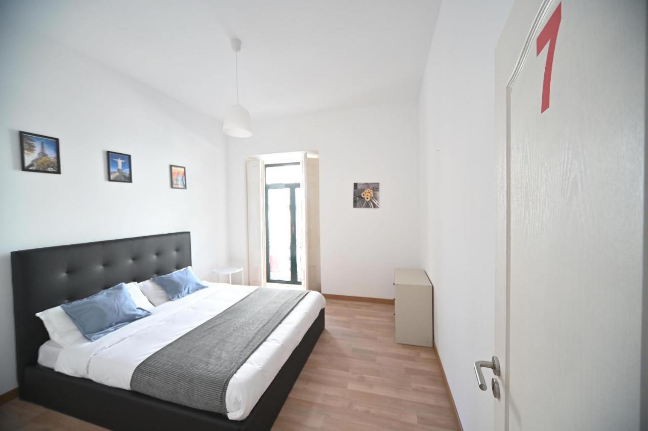7 Requinte Hostel Lisbon Exterior photo